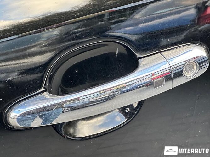 Kia Sorento 44 interauto-car