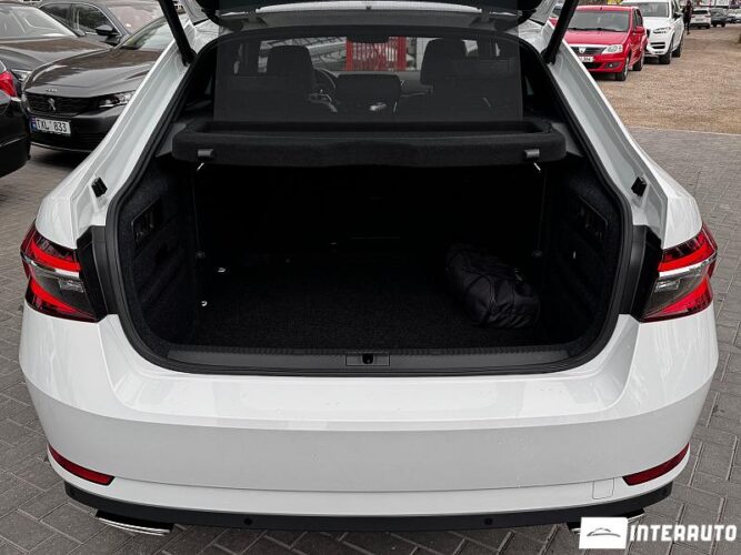 Skoda Superb 50 interauto-car