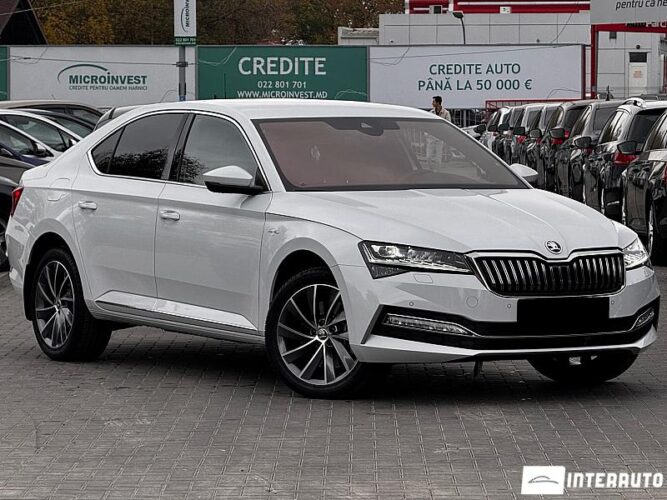 Skoda Superb 36 interauto-car