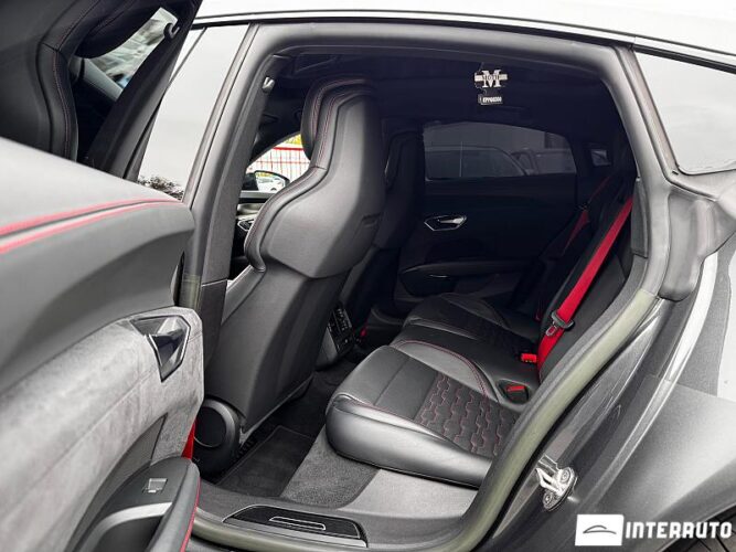 Audi RS E-tron GT 49 interauto-car