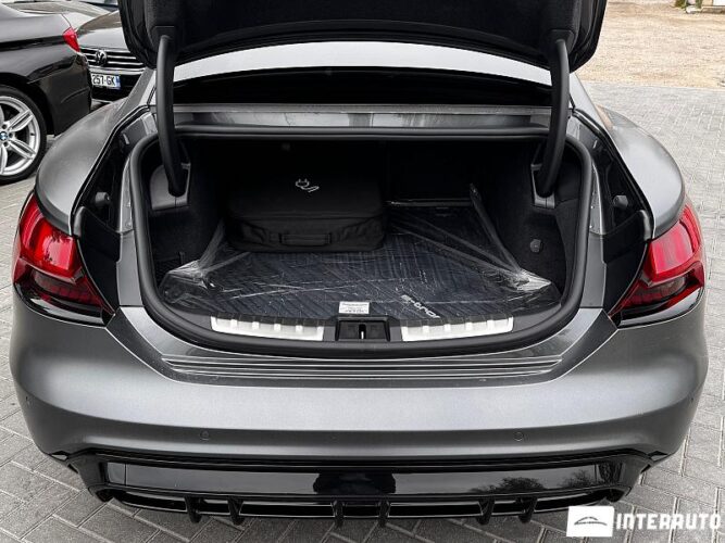 Audi RS E-tron GT 51 interauto-car