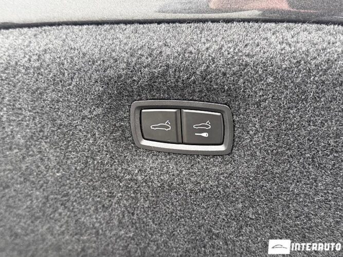 Audi RS E-tron GT 52 interauto-car