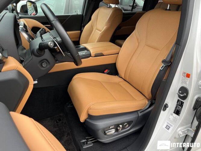 Lexus LX 500d 46 interauto-car