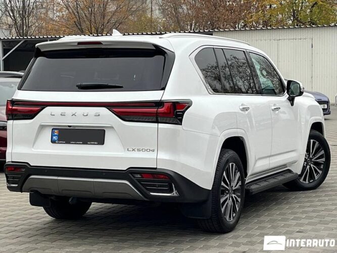Lexus LX 500d 43 interauto-car