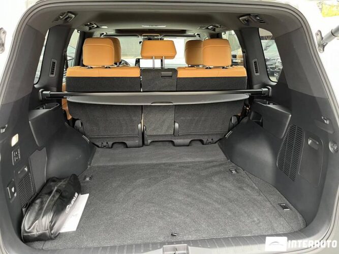 Lexus LX 500d 66 interauto-car