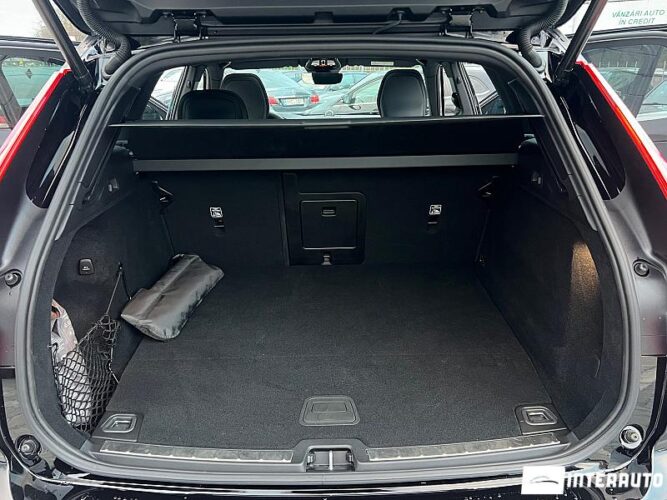 Volvo XC 60 49 interauto-car