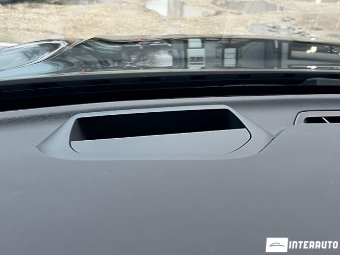 Volvo XC 60 42 interauto-car