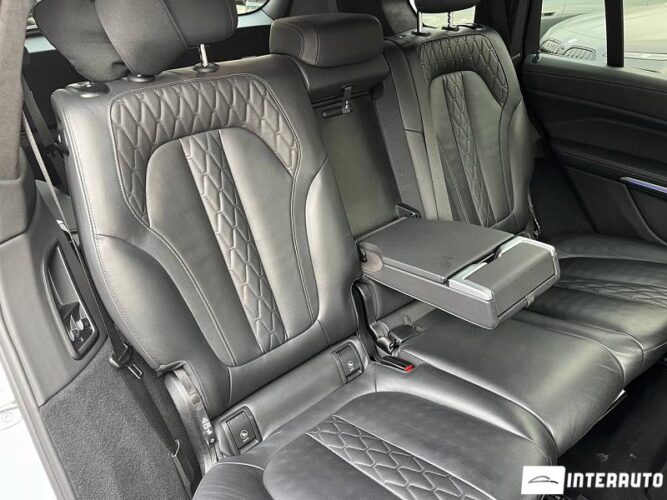 BMW X7 3.0d 61 interauto-car