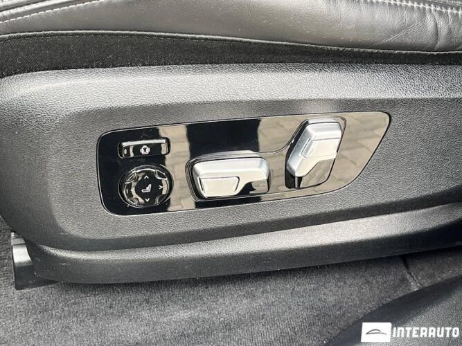 BMW X7 3.0d 57 interauto-car