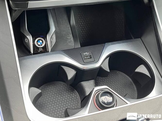 BMW X7 3.0d 55 interauto-car