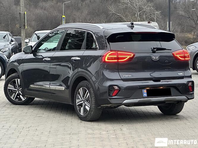 Kia Niro 35 interauto-car