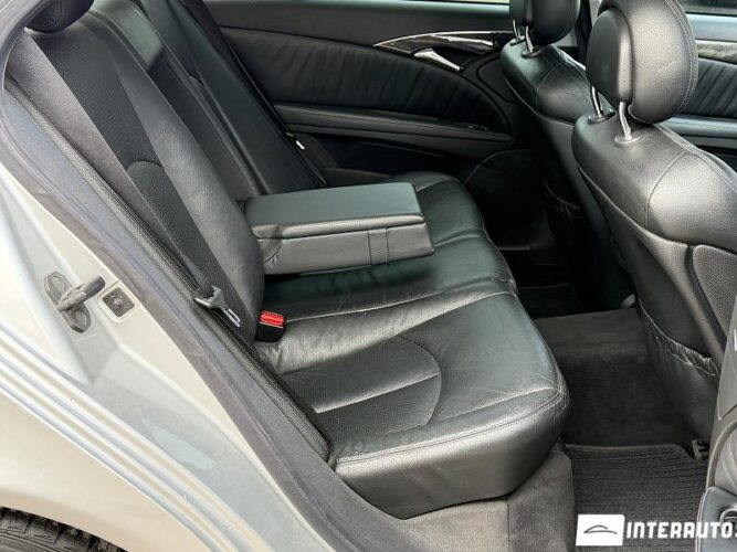 Mercedes E 220 47 interauto-car