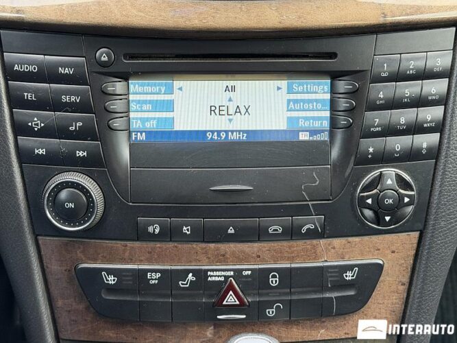 Mercedes E 220 43 interauto-car