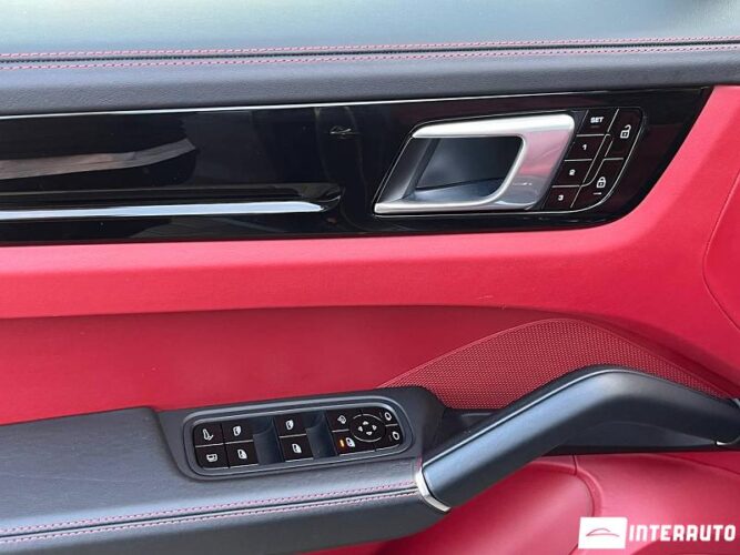 Porsche Cayenne E-Hybrid 30 interauto-car