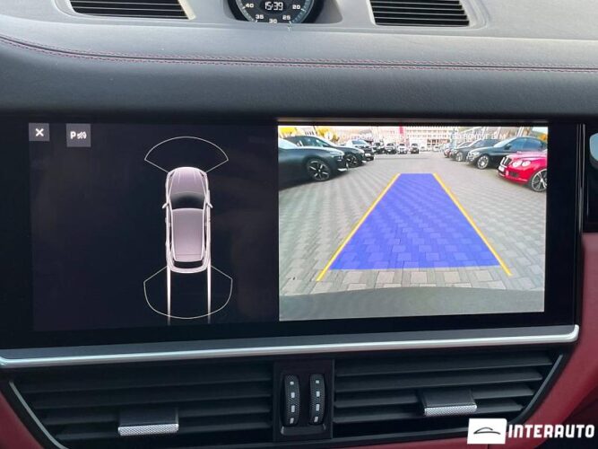 Porsche Cayenne E-Hybrid 37 interauto-car