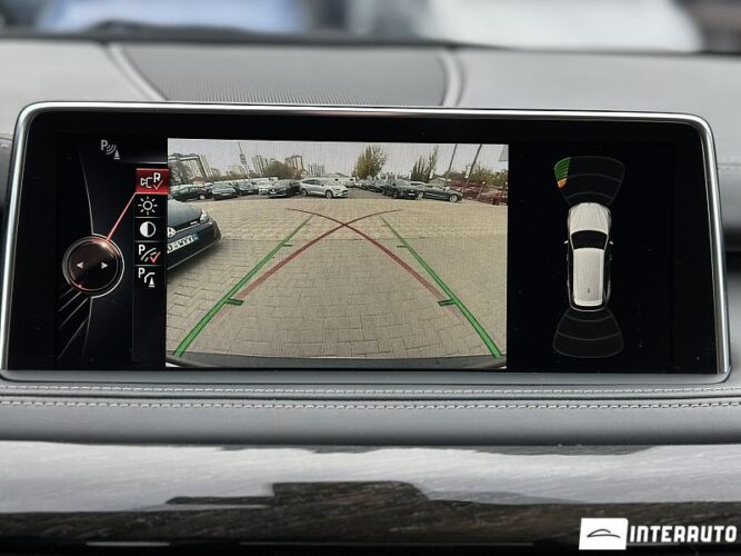 BMW X5 4.0e 46 interauto-car