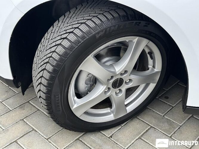 Ford Focus 45 interauto-car