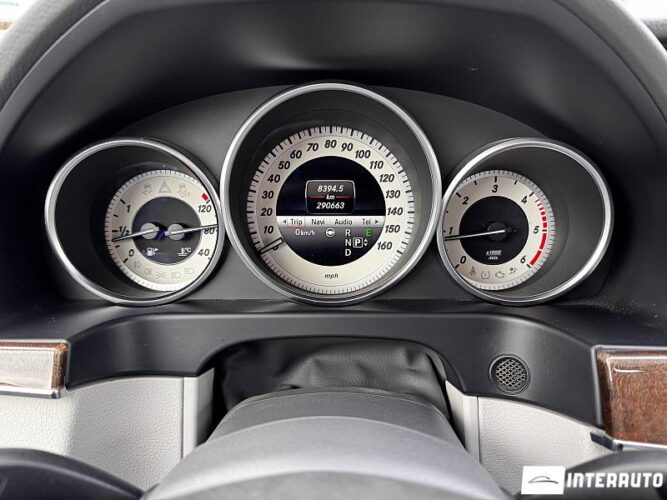 Mercedes E 250 40 interauto-car