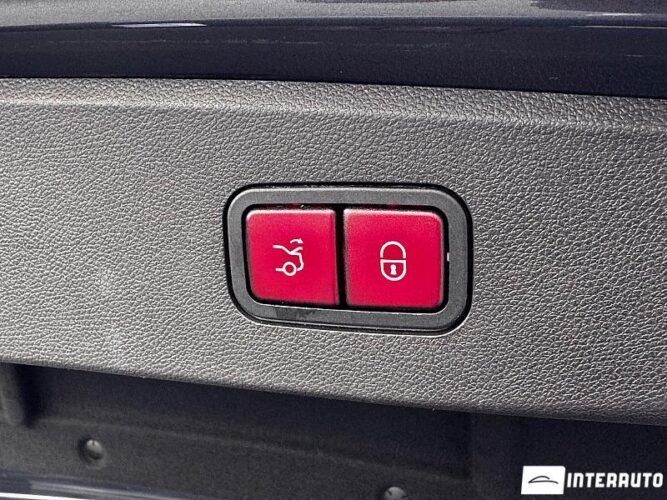 Mercedes E 250 50 interauto-car