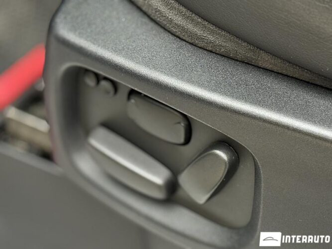 Land Rover Range Rover Sport 46 interauto-car