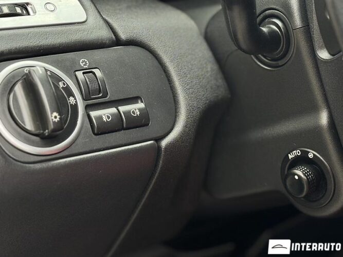 Land Rover Range Rover Sport 48 interauto-car