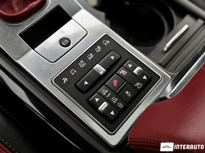 Land Rover Range Rover Sport 53 interauto-car