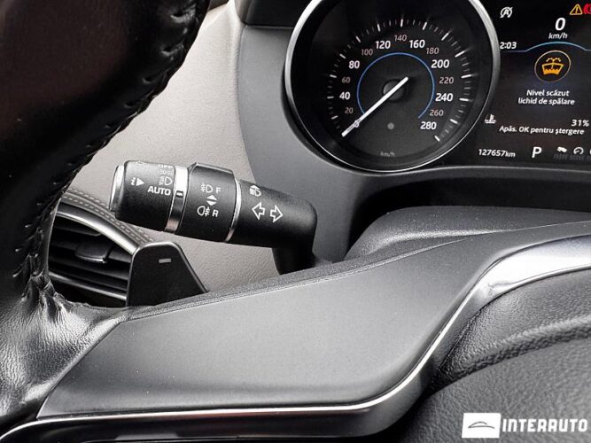 Jaguar F-Pace 45 interauto-car