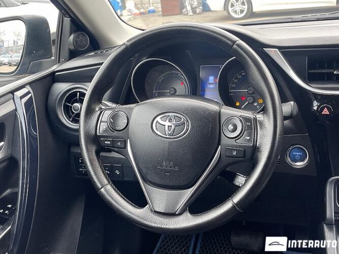 Toyota Auris 37 interauto-car