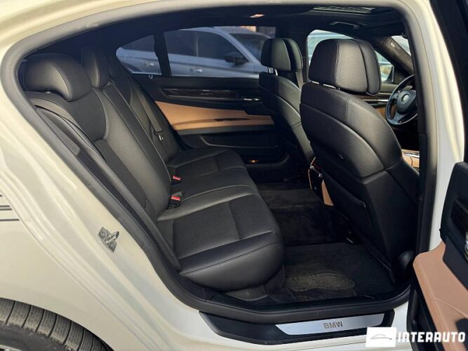 BMW 740 49 interauto-car