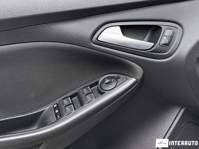 Ford Focus 45 interauto-car