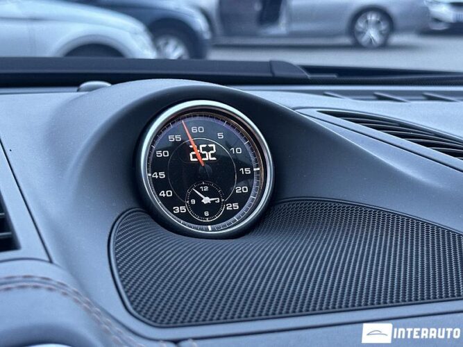 Porsche Cayenne S 46 interauto-car