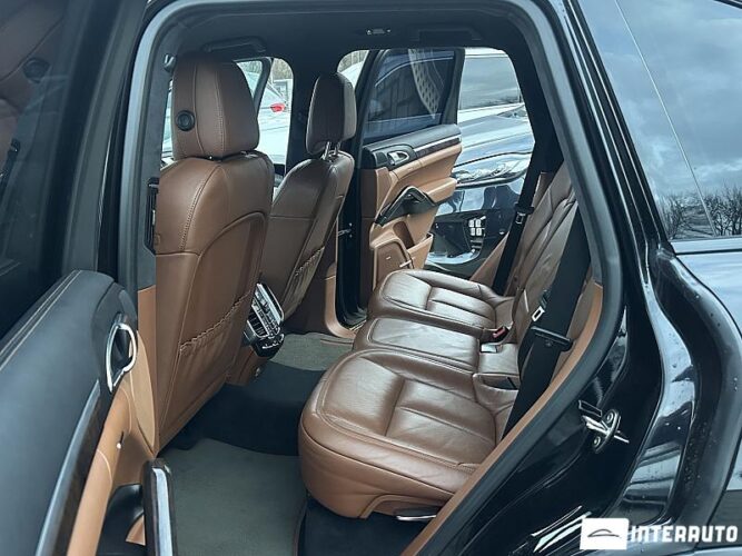 Porsche Cayenne S 51 interauto-car