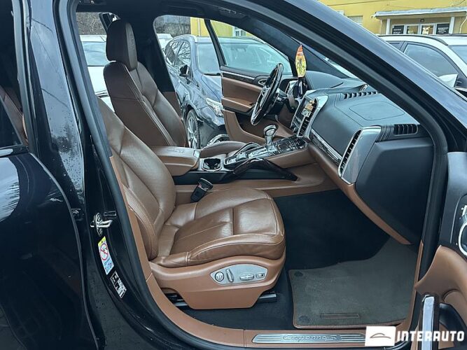 Porsche Cayenne S 54 interauto-car
