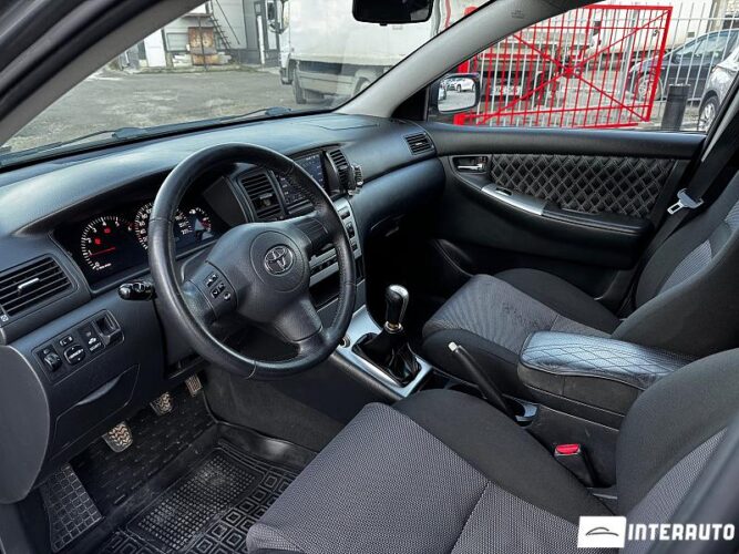 Toyota Corolla 33 interauto-car
