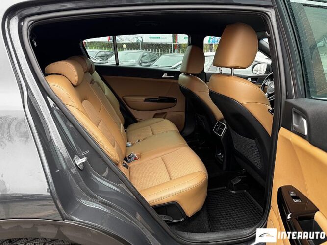 Kia Sportage 46 interauto-car