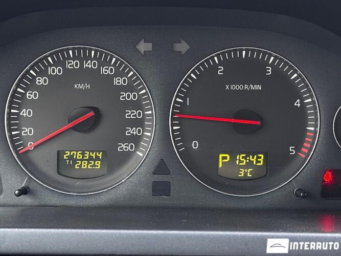 Volvo XC 90 37 interauto-car