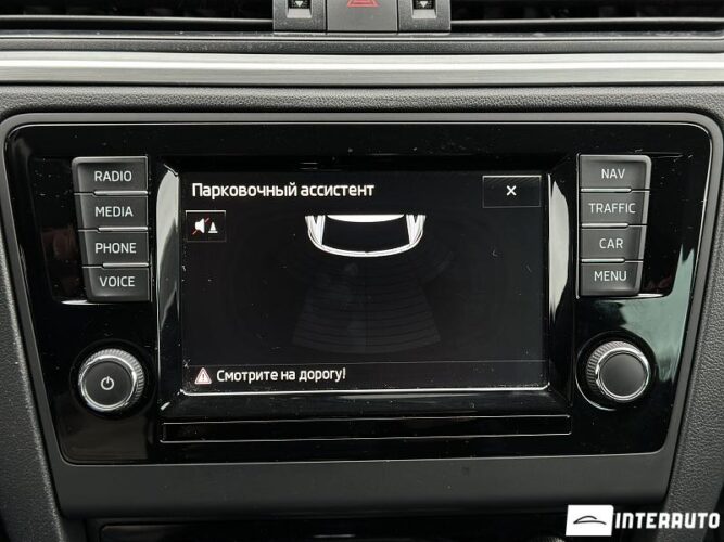 Skoda Rapid 46 interauto-car