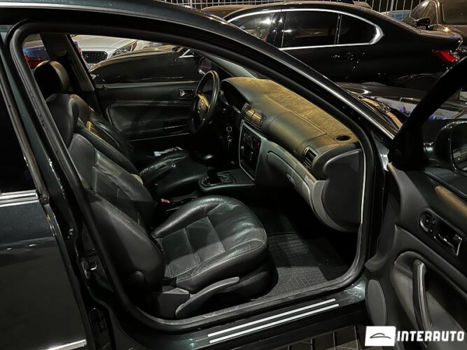 Volkswagen Passat 33 interauto-car