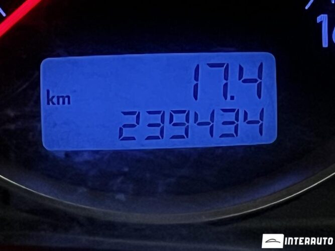 Volkswagen Passat 37 interauto-car