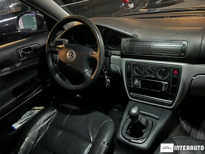 Volkswagen Passat 32 interauto-car