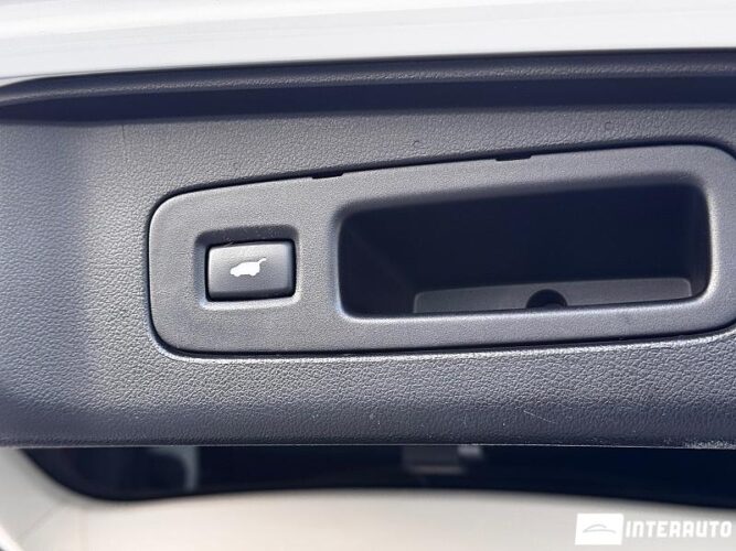 Honda CR-V 50 interauto-car