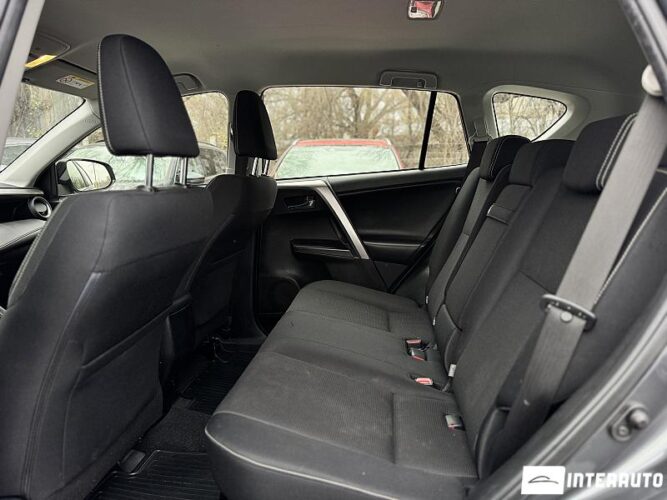 Toyota Rav-4 49 interauto-car