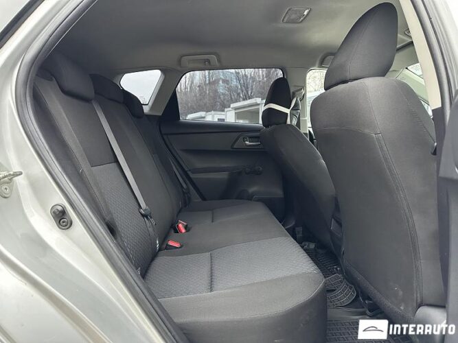 Toyota Auris 41 interauto-car