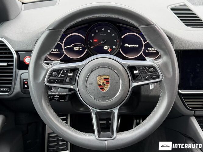 Porsche Cayenne 46 interauto-car