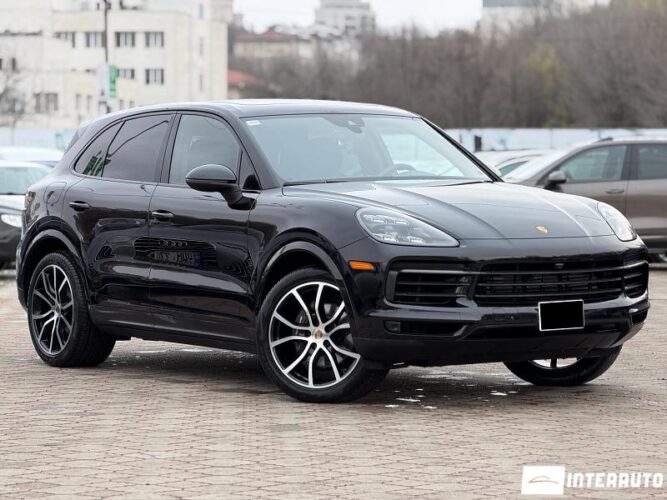 Porsche Cayenne 38 interauto-car