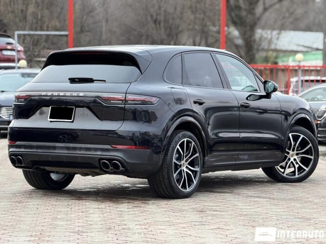 Porsche Cayenne 37 interauto-car