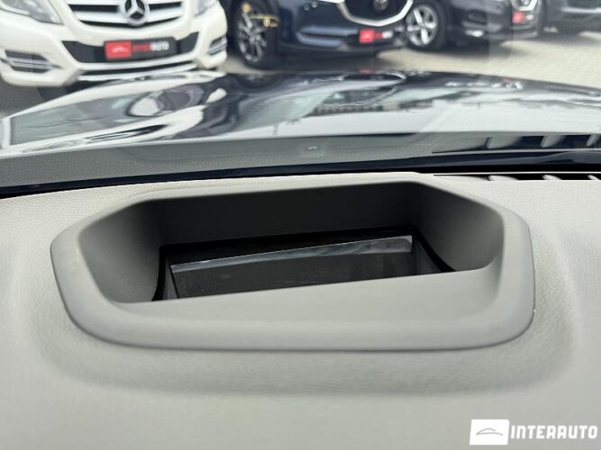 BMW 525 50 interauto-car