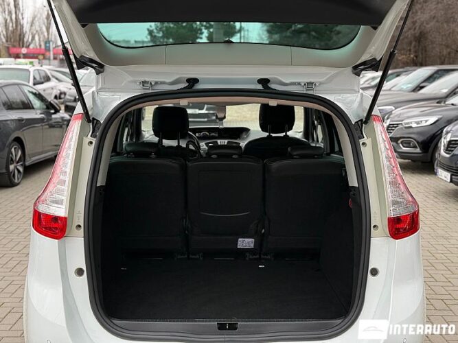 Renault Grand Scenic 58 interauto-car