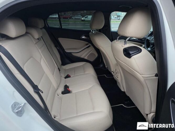 Mercedes GLA 250 46 interauto-car