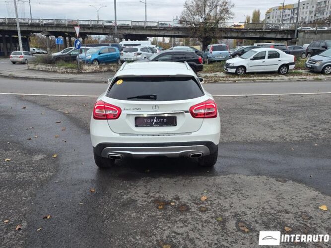 Mercedes GLA 250 38 interauto-car